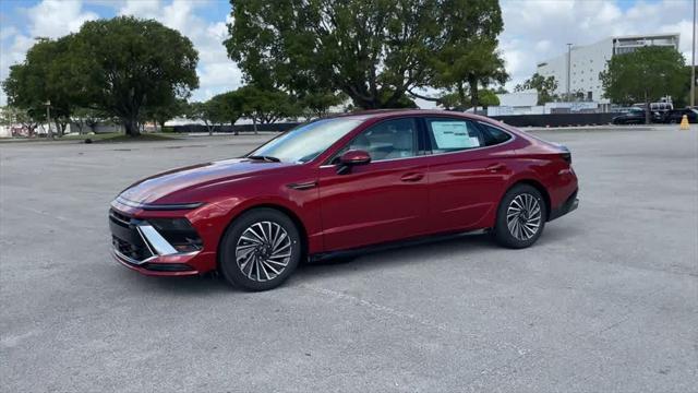 new 2025 Hyundai Sonata Hybrid car, priced at $32,340