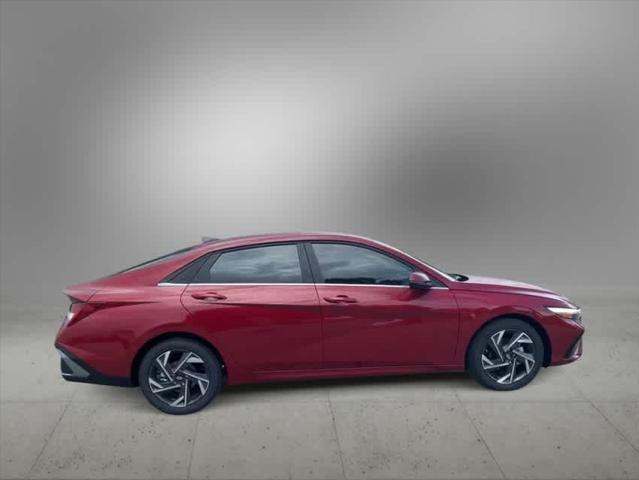 new 2024 Hyundai Elantra car, priced at $27,914