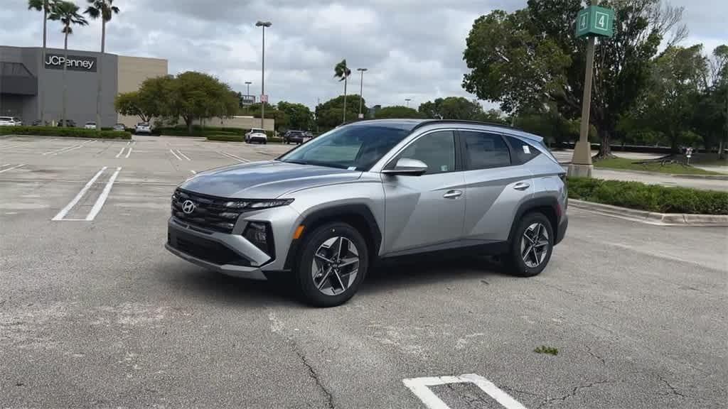 new 2025 Hyundai Tucson car, priced at $33,683