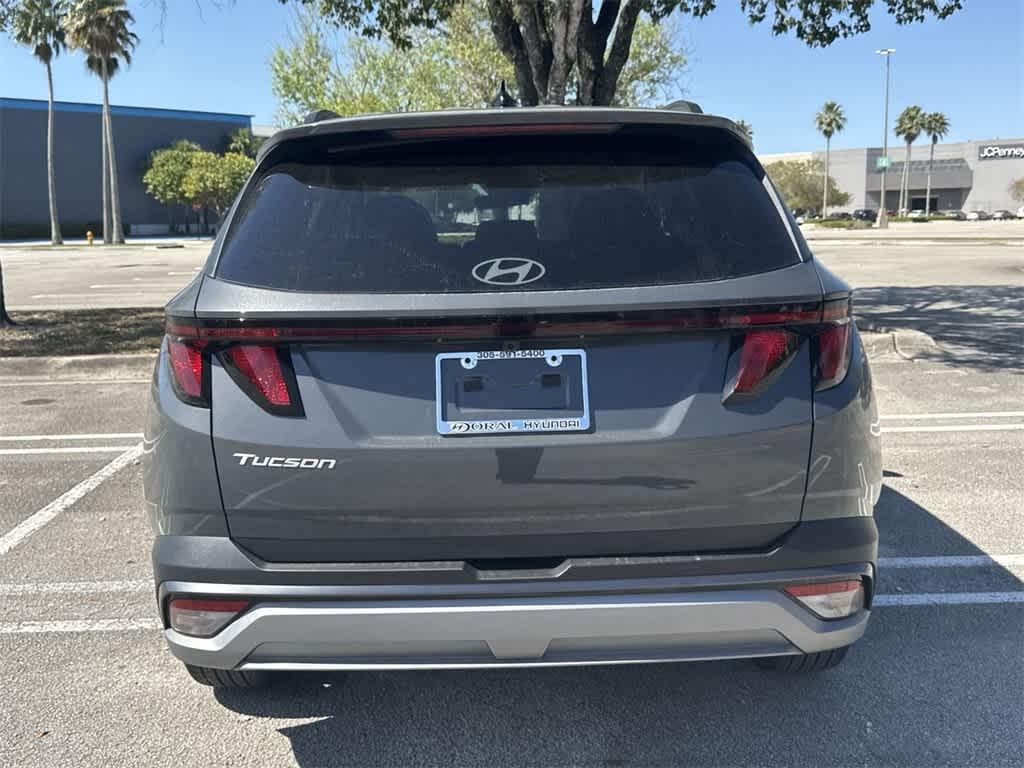 new 2025 Hyundai Tucson car, priced at $31,701