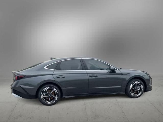 new 2024 Hyundai Sonata car, priced at $31,002