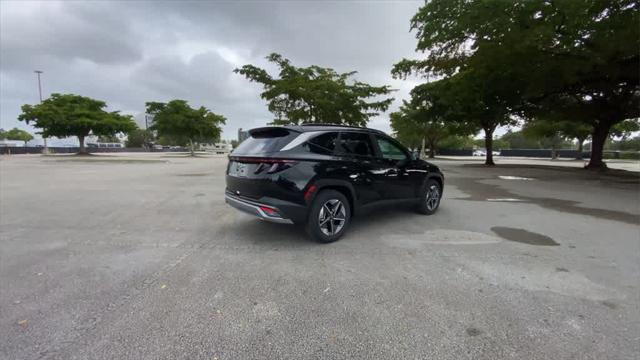 new 2025 Hyundai Tucson car, priced at $33,856