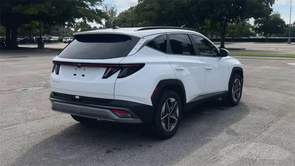 new 2025 Hyundai Tucson car, priced at $34,139