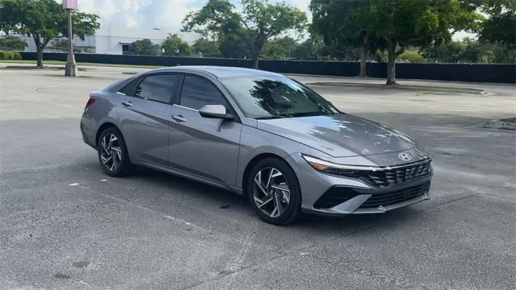 new 2025 Hyundai Elantra car, priced at $26,245