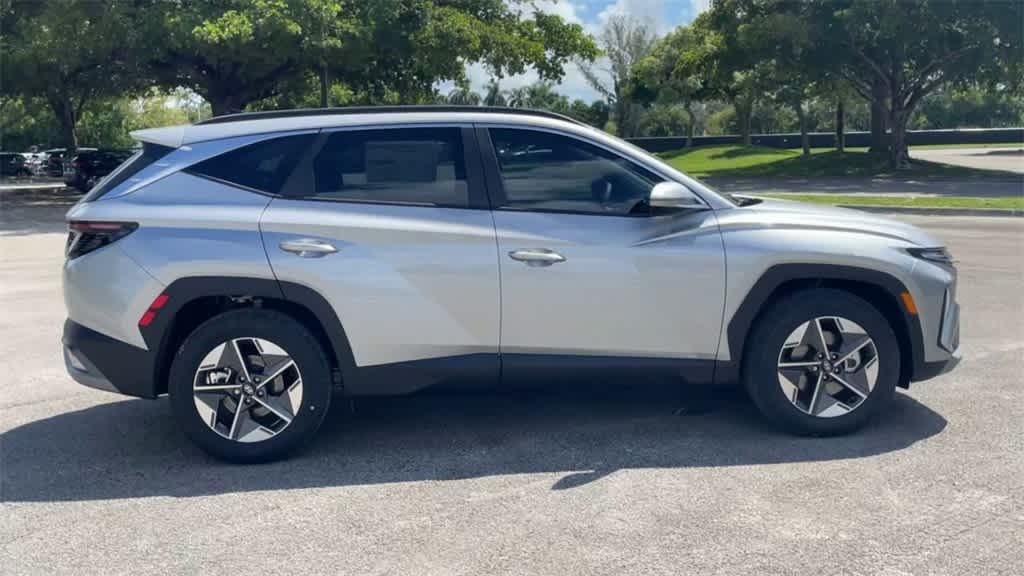 new 2025 Hyundai Tucson car, priced at $33,683