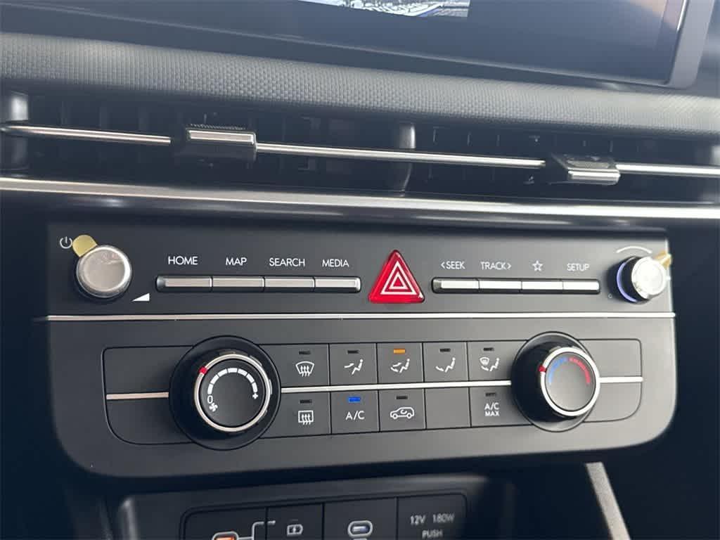 new 2025 Hyundai Tucson car, priced at $30,025