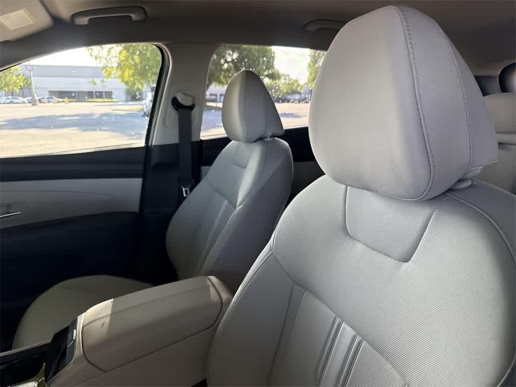 new 2025 Hyundai Tucson car, priced at $32,776