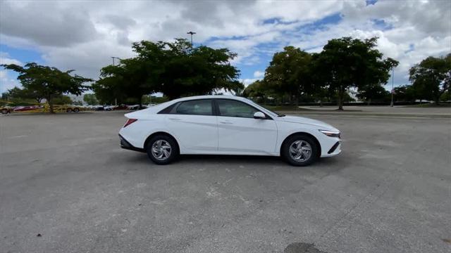 new 2025 Hyundai Elantra car, priced at $23,529