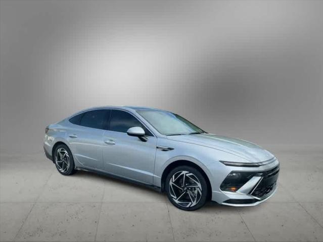 new 2024 Hyundai Sonata car, priced at $30,988