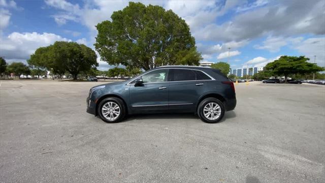 used 2021 Cadillac XT5 car, priced at $21,437