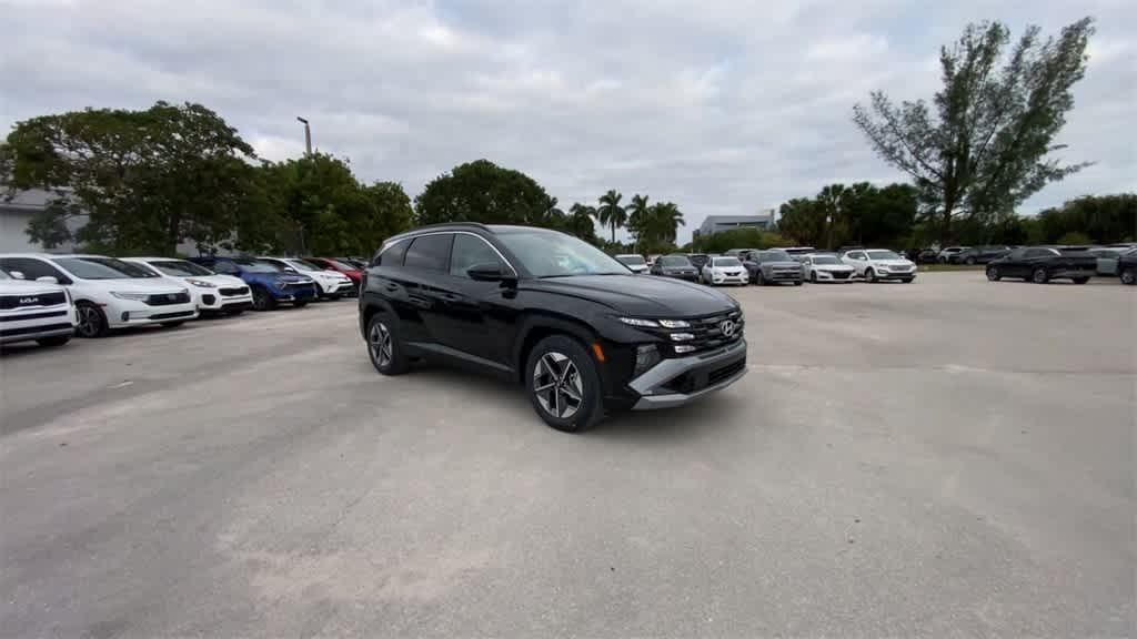 new 2025 Hyundai Tucson car, priced at $31,687