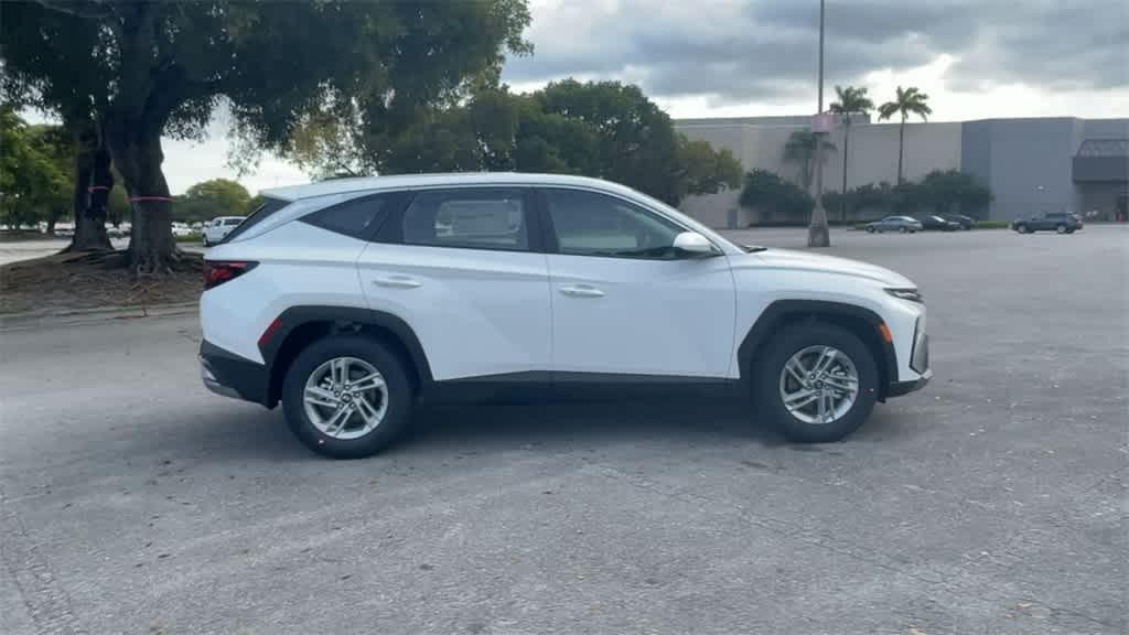 new 2025 Hyundai Tucson car, priced at $30,192