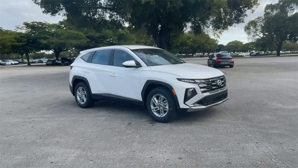 new 2025 Hyundai Tucson car, priced at $30,192