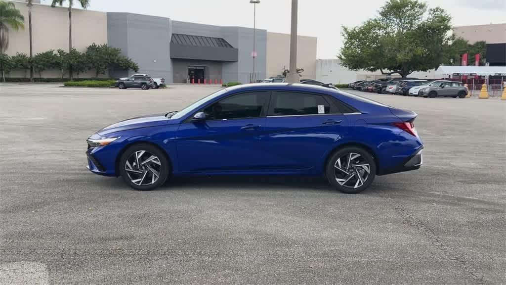 new 2025 Hyundai Elantra car, priced at $26,245