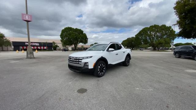 new 2025 Hyundai Santa Cruz car, priced at $31,178