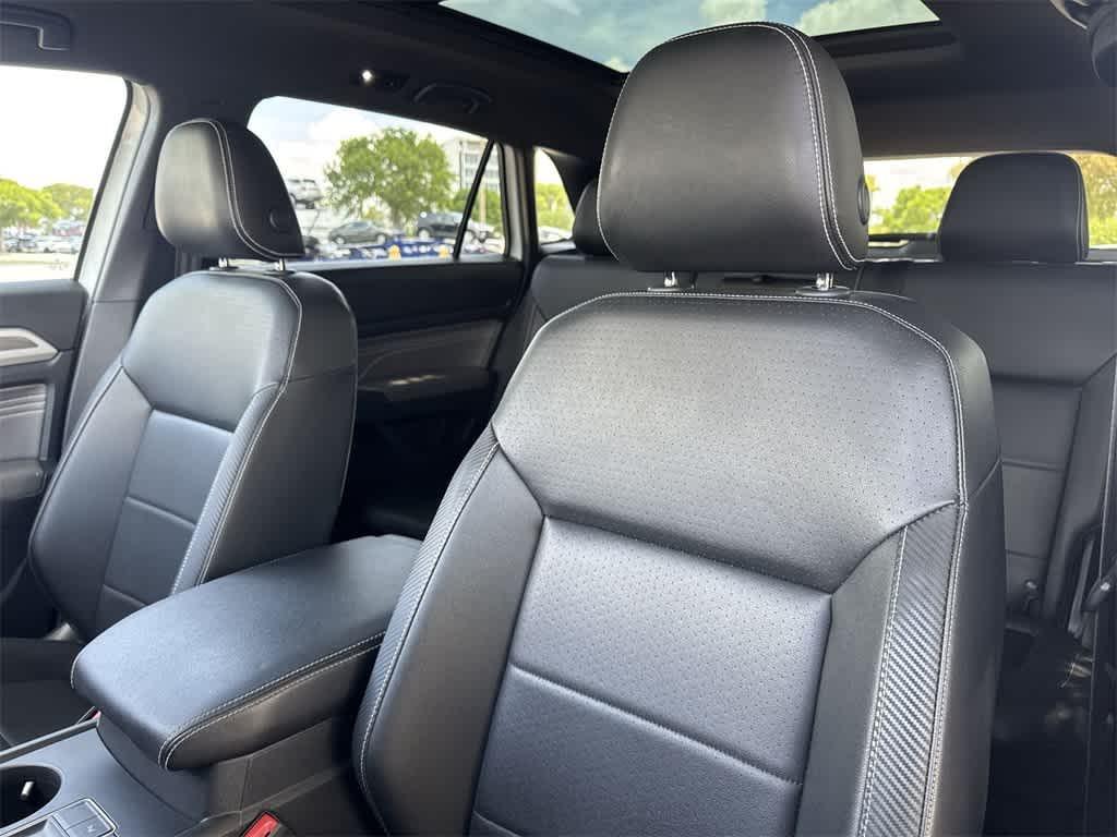 used 2021 Volkswagen Atlas Cross Sport car, priced at $18,891