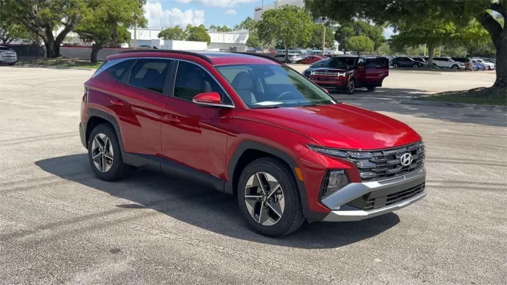 new 2025 Hyundai Tucson car, priced at $34,124