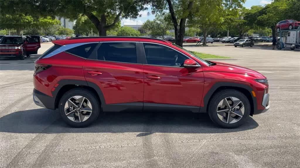 new 2025 Hyundai Tucson car, priced at $34,124