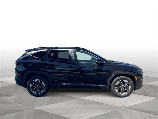 new 2025 Hyundai Tucson car, priced at $34,007