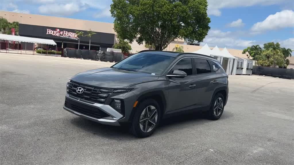 new 2025 Hyundai Tucson car, priced at $33,754