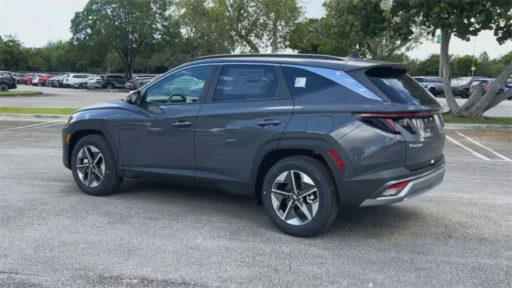 new 2025 Hyundai Tucson car, priced at $33,800