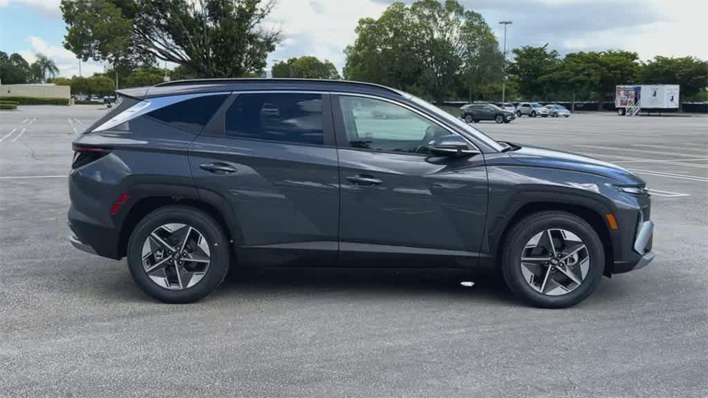 new 2025 Hyundai Tucson car, priced at $33,800