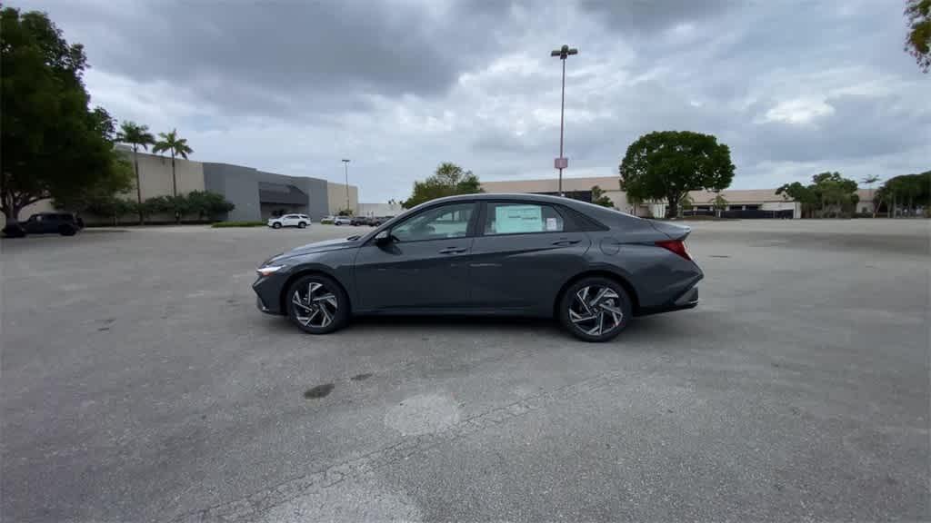 new 2025 Hyundai Elantra car, priced at $23,943