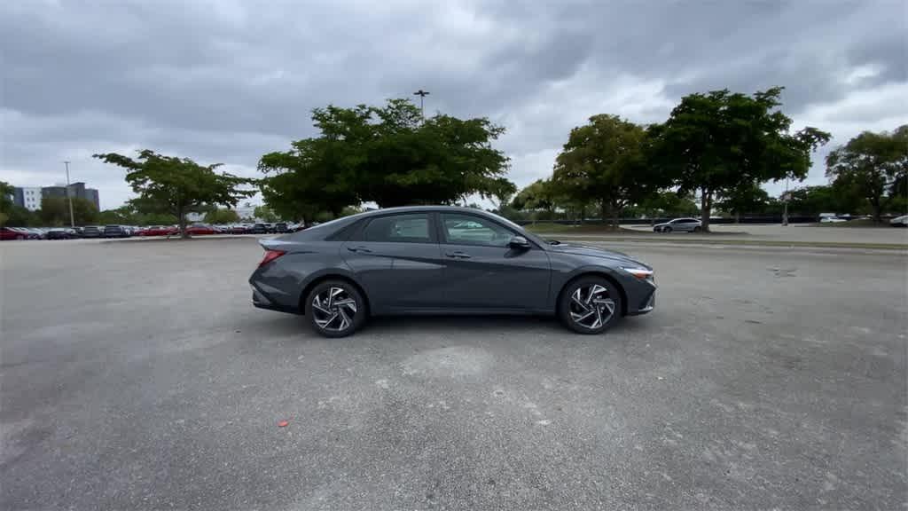 new 2025 Hyundai Elantra car, priced at $23,943