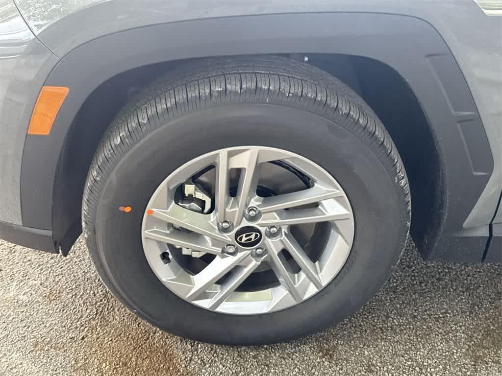 new 2025 Hyundai Tucson car, priced at $30,135