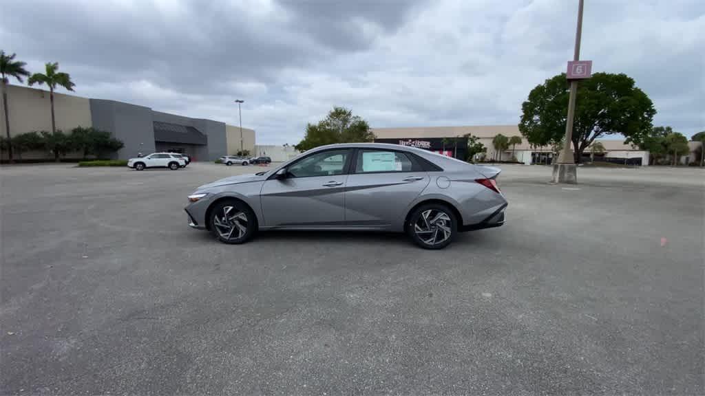 new 2025 Hyundai Elantra car, priced at $24,009