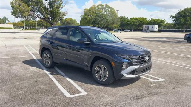 new 2025 Hyundai Tucson Hybrid car, priced at $34,166