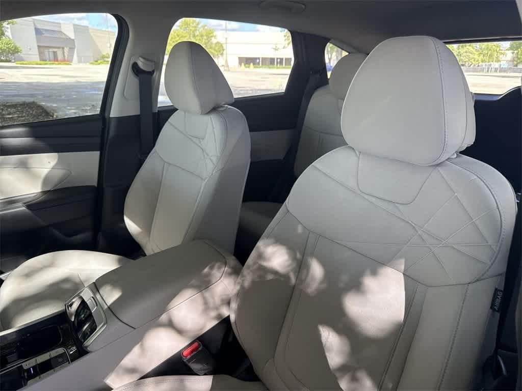 new 2025 Hyundai Tucson car, priced at $30,002