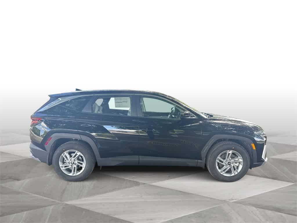 new 2025 Hyundai Tucson car, priced at $30,002