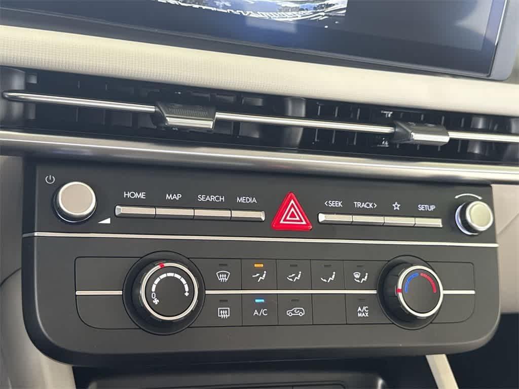 new 2025 Hyundai Tucson car, priced at $30,002
