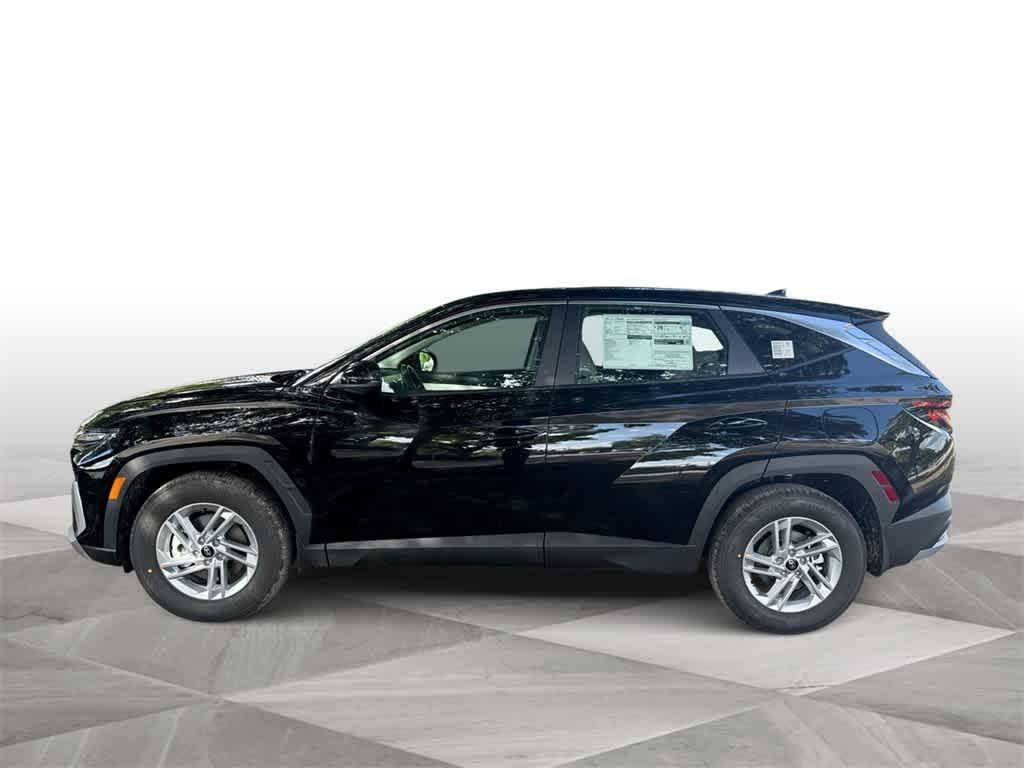new 2025 Hyundai Tucson car, priced at $30,002