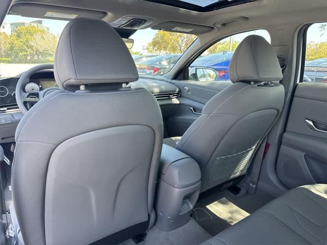 new 2025 Hyundai Elantra car, priced at $27,250