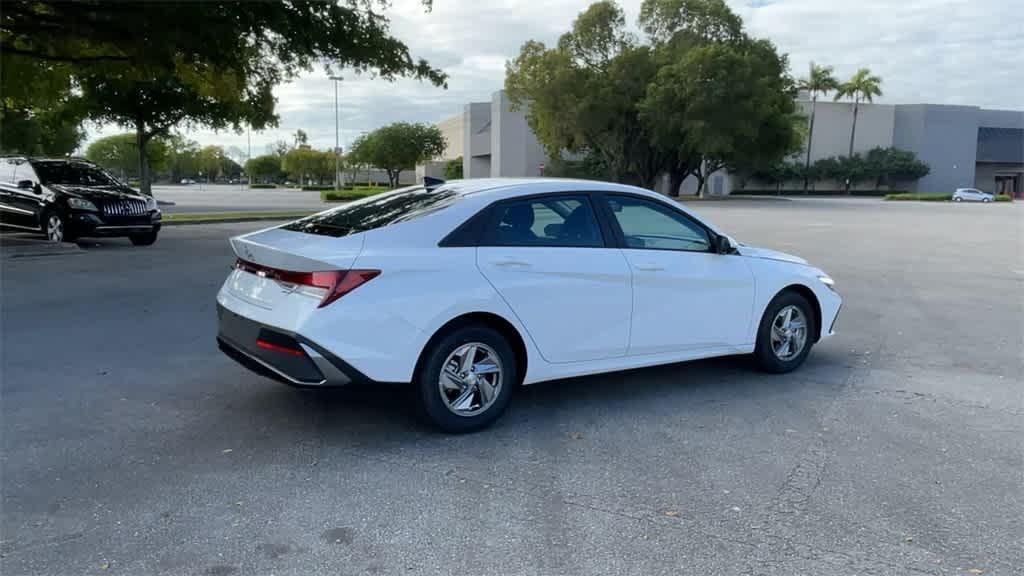 new 2025 Hyundai Elantra car, priced at $23,531