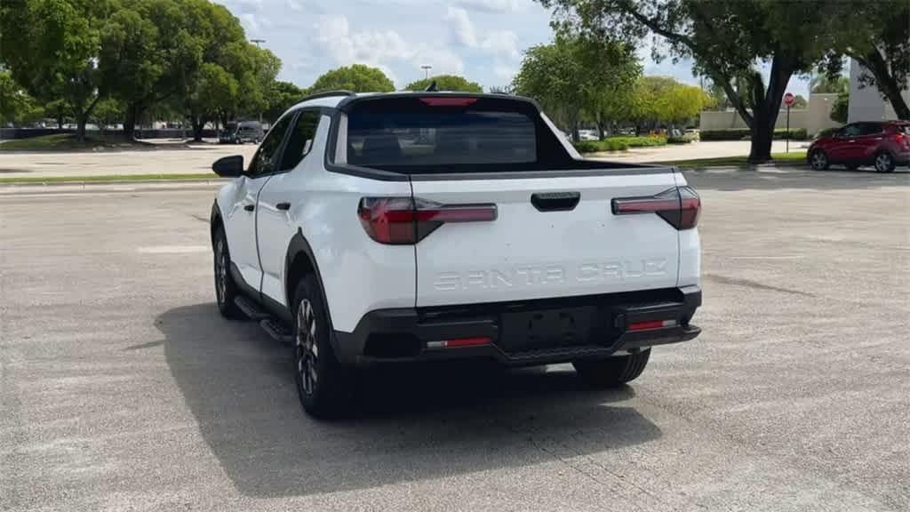 new 2025 Hyundai Santa Cruz car, priced at $31,892