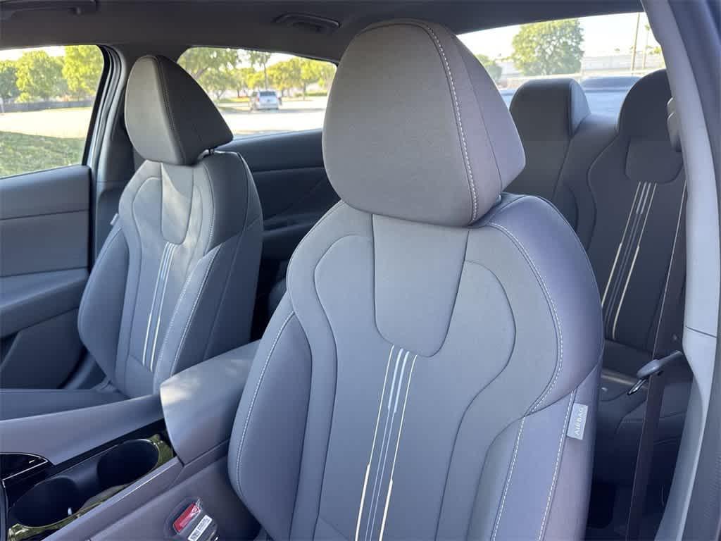 new 2025 Hyundai ELANTRA HEV car, priced at $27,105