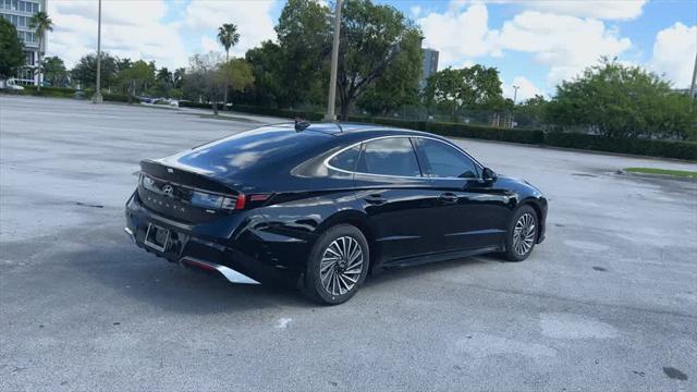 new 2024 Hyundai Sonata Hybrid car, priced at $37,987