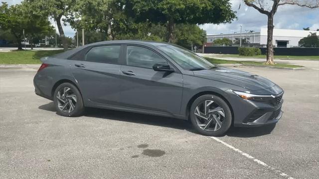 new 2025 Hyundai Elantra car, priced at $23,966