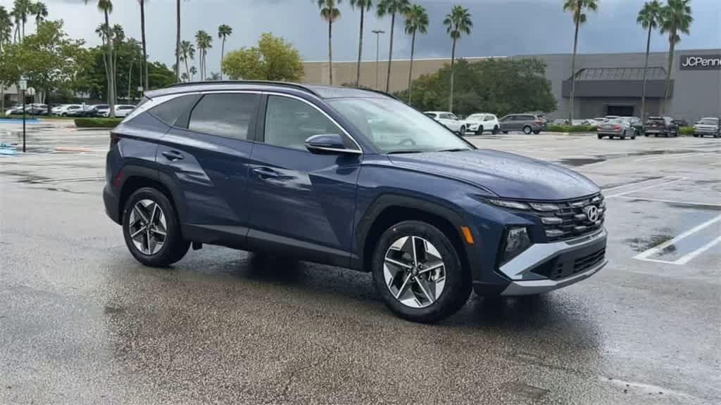 new 2025 Hyundai Tucson car, priced at $33,793