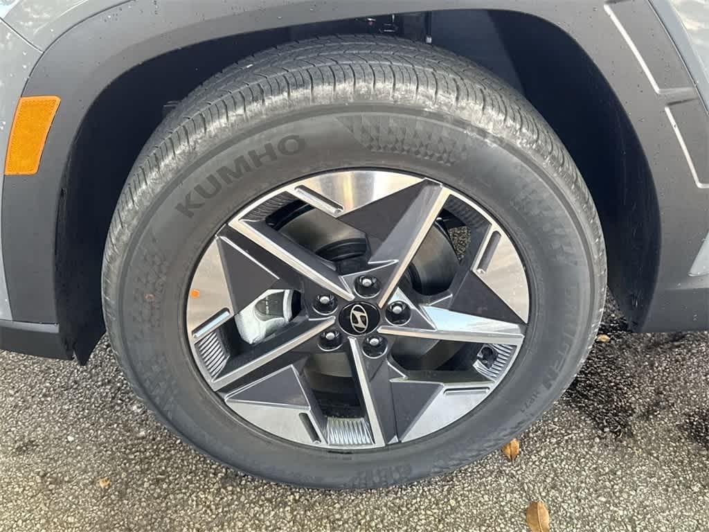 new 2025 Hyundai Tucson car, priced at $32,222