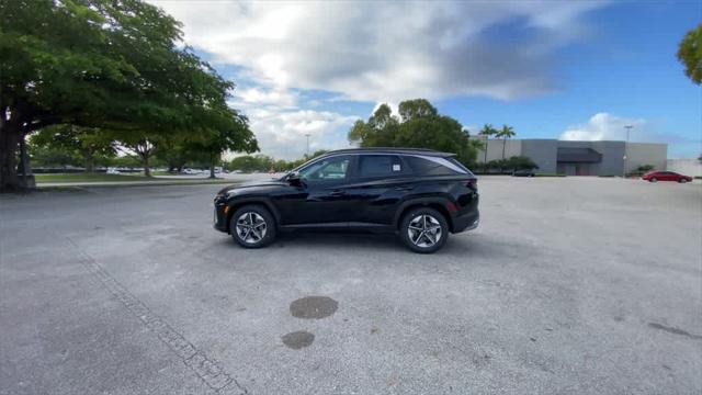 new 2025 Hyundai Tucson car, priced at $33,946