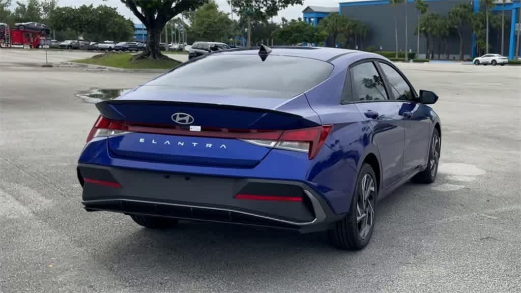 new 2025 Hyundai Elantra car, priced at $23,941