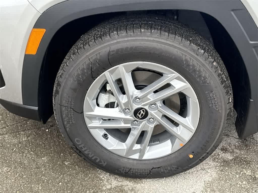 new 2025 Hyundai Tucson car, priced at $30,002