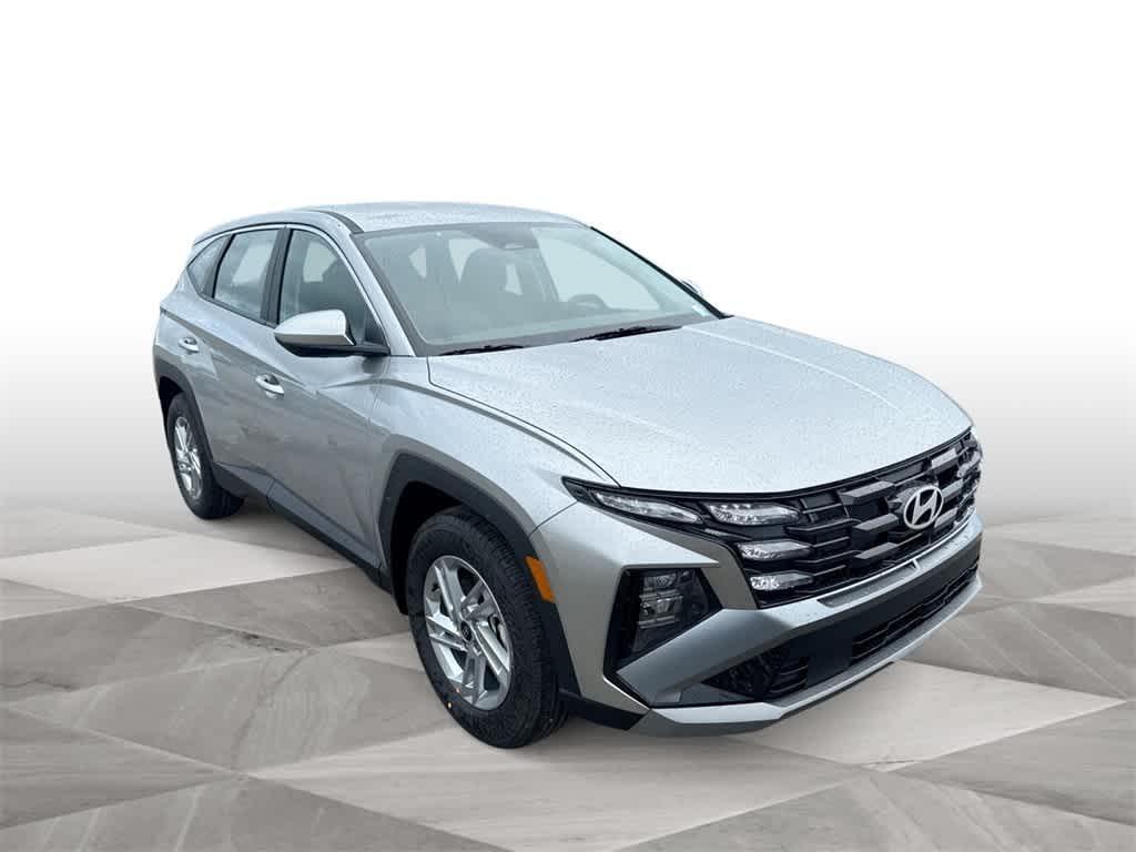new 2025 Hyundai Tucson car, priced at $30,002
