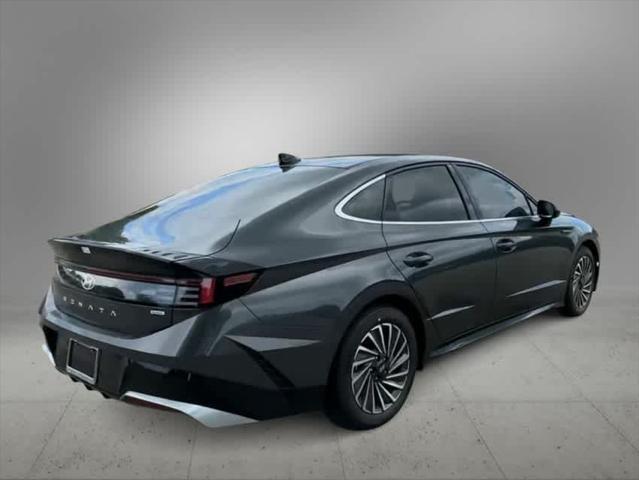 new 2024 Hyundai Sonata Hybrid car, priced at $31,748