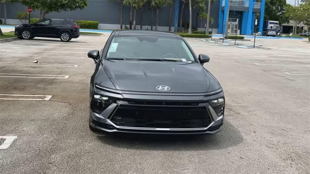 new 2024 Hyundai Sonata Hybrid car, priced at $38,001