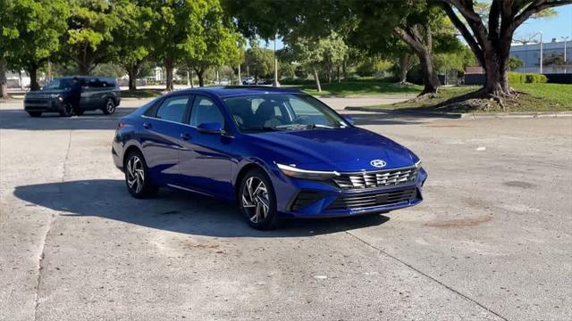 new 2025 Hyundai Elantra car, priced at $26,444